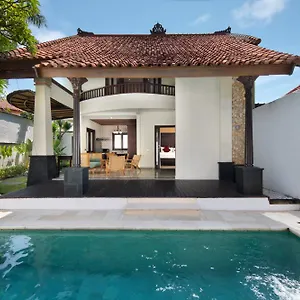  Villa The Club Indonesia