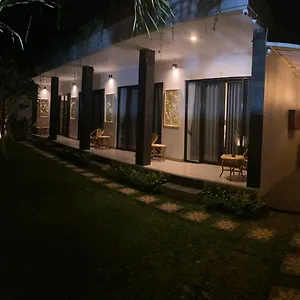  Guest house Queens Indonesia